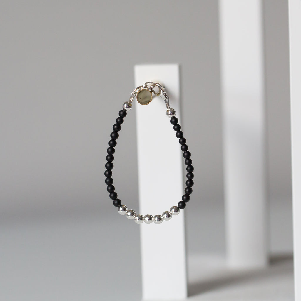 Thin Silver Line Bracelet
