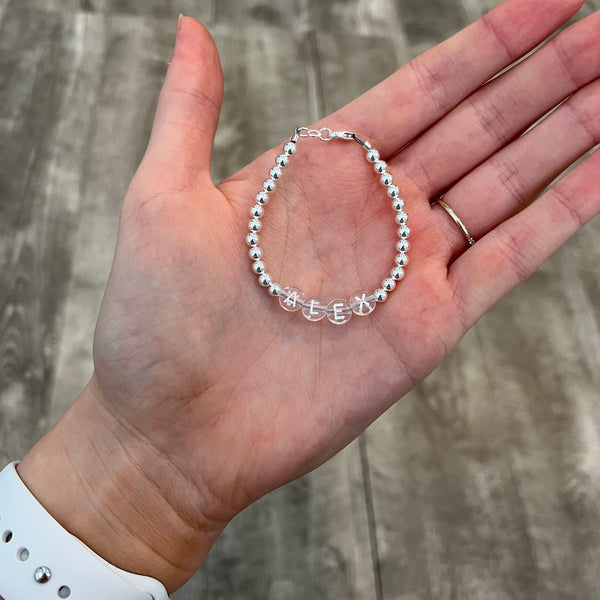 White letters on CLEAR beads WITHOUT metallics between