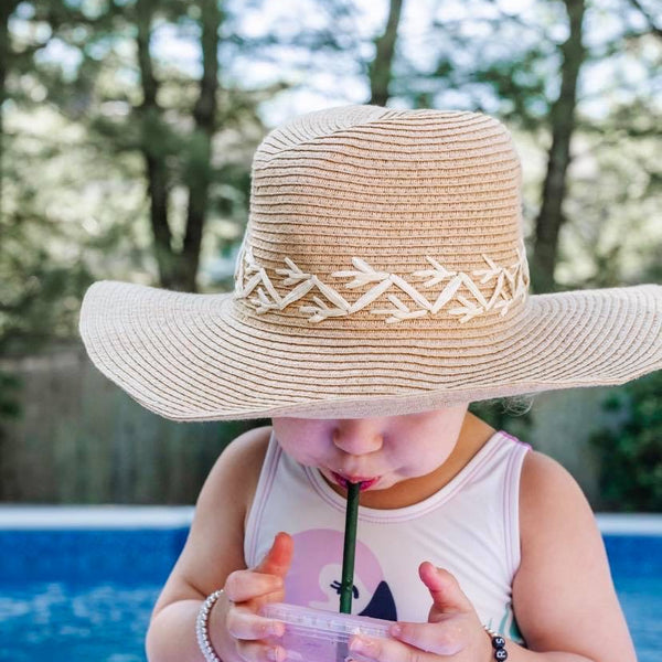 White letters on black beads WITHOUT metallics between